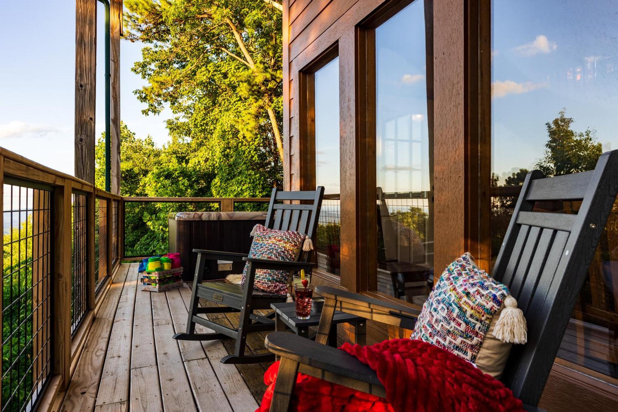 蓋特林堡Elevista - Quaint&Private-Views-Hottub-Pooltable-Bears-3 Clubhouse Pools别墅 外观 照片