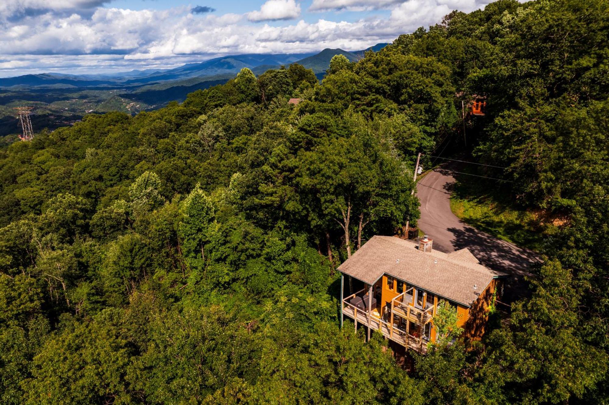 蓋特林堡Elevista - Quaint&Private-Views-Hottub-Pooltable-Bears-3 Clubhouse Pools别墅 外观 照片