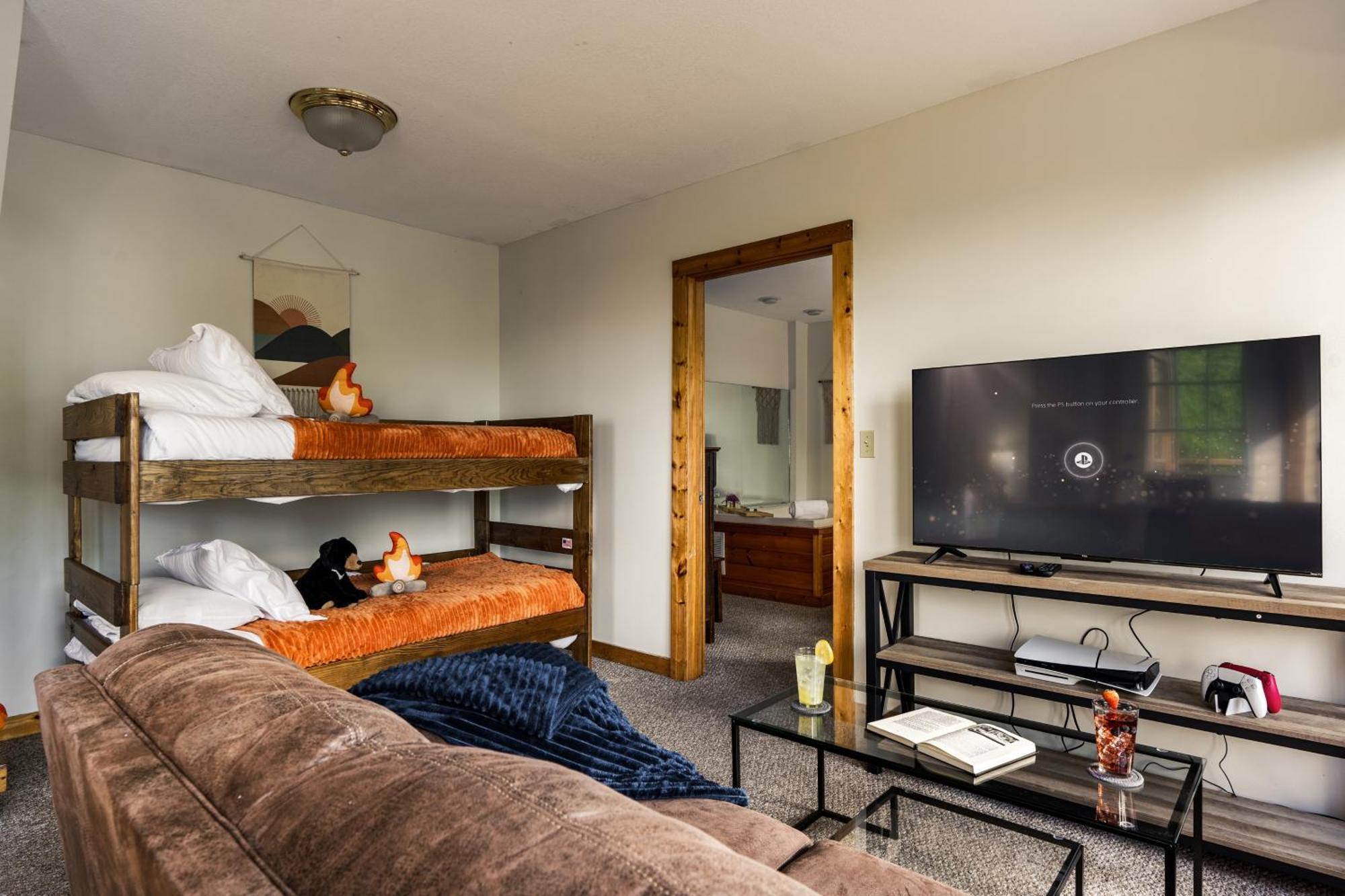 蓋特林堡Elevista - Quaint&Private-Views-Hottub-Pooltable-Bears-3 Clubhouse Pools别墅 外观 照片