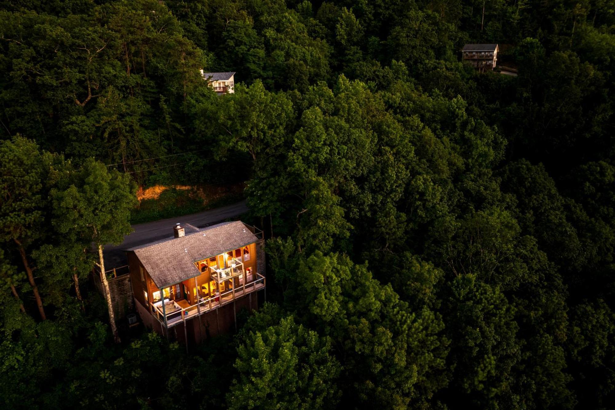 蓋特林堡Elevista - Quaint&Private-Views-Hottub-Pooltable-Bears-3 Clubhouse Pools别墅 外观 照片